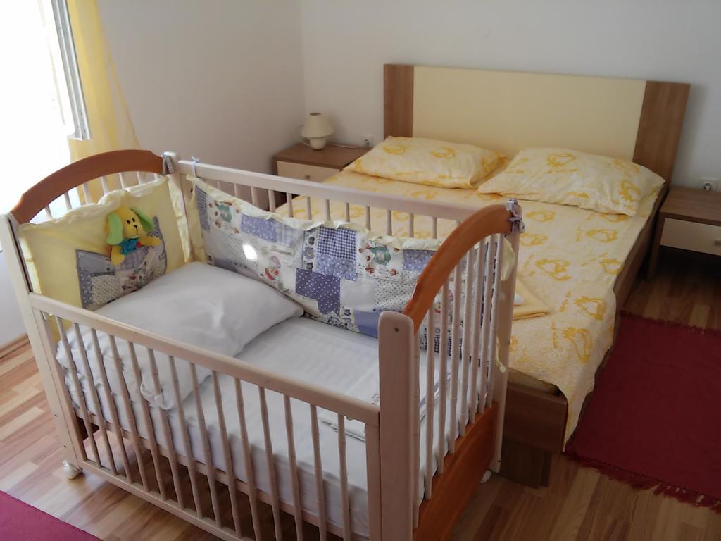 Apartment Karla Jadrtovac Kamer foto
