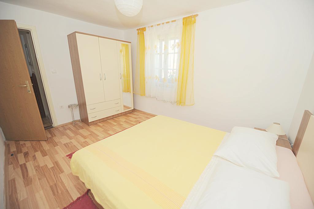 Apartment Karla Jadrtovac Kamer foto