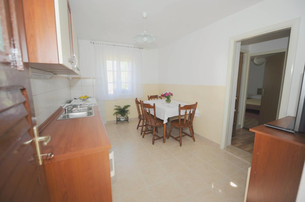 Apartment Karla Jadrtovac Kamer foto
