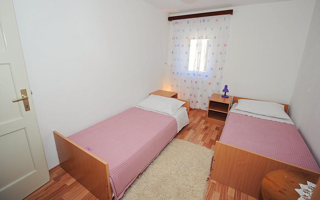 Apartment Karla Jadrtovac Kamer foto